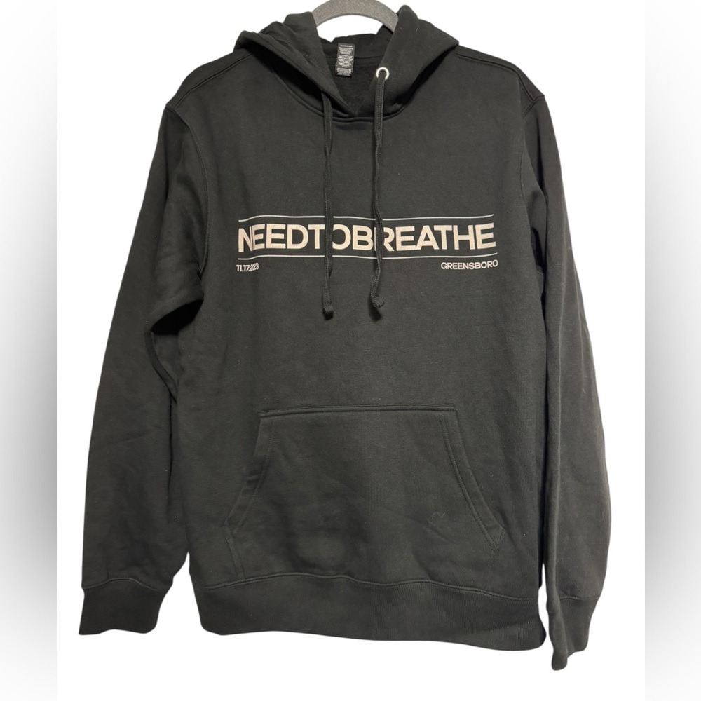NEEDTOBREATHE CAVES World Tour Custom Hoodie - Greensboro 11.17.2023 Size M - Picture 2 of 5